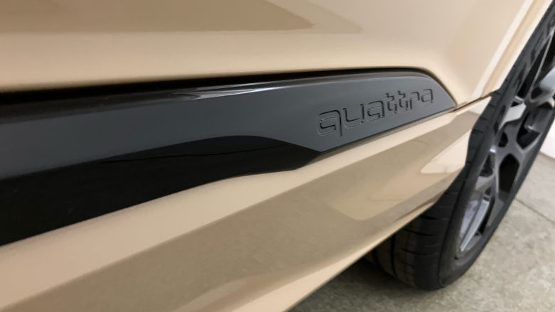 Audi Q7 3.0 TDI Quattro 286 Black Edition 5dr Tiptronic Diesel Estate